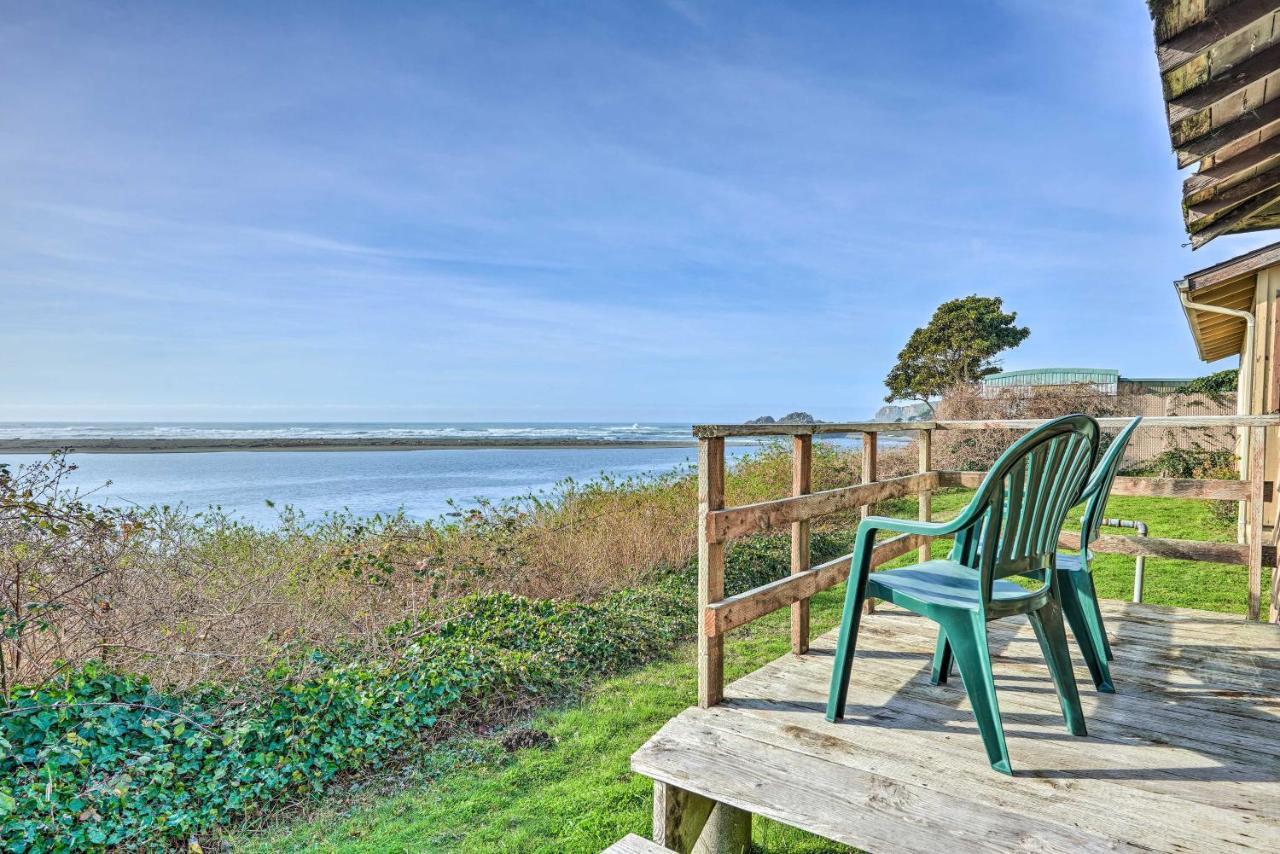 Smith River Vintage Cabin Oceanfront Deck And Views المظهر الخارجي الصورة